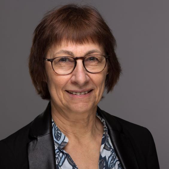 Interview avec Dominique Fontaine, chercheuse en astrophysique
